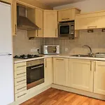 4 Bredon Court